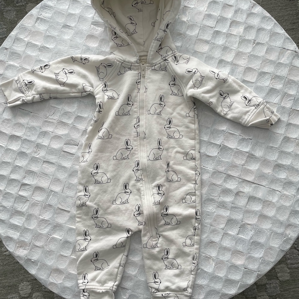 Soft terry hooded bunny zip one-piece - Picture 4 of 4